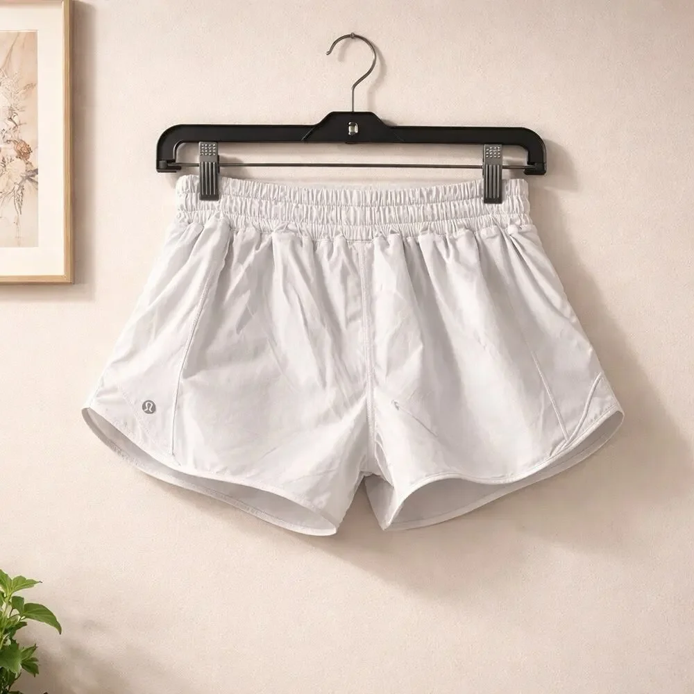 Lululemon Hotty Hot 2.5” Shorts Light Gray Size 4 Lined Is Cut Off Please Read